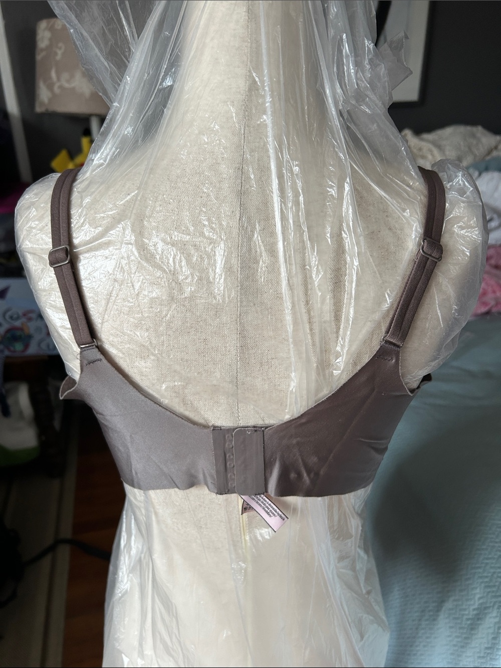 Victoria's Secret Smooth Push-Up Bra in Brown size 38 D nwot - Picture 2 of 4